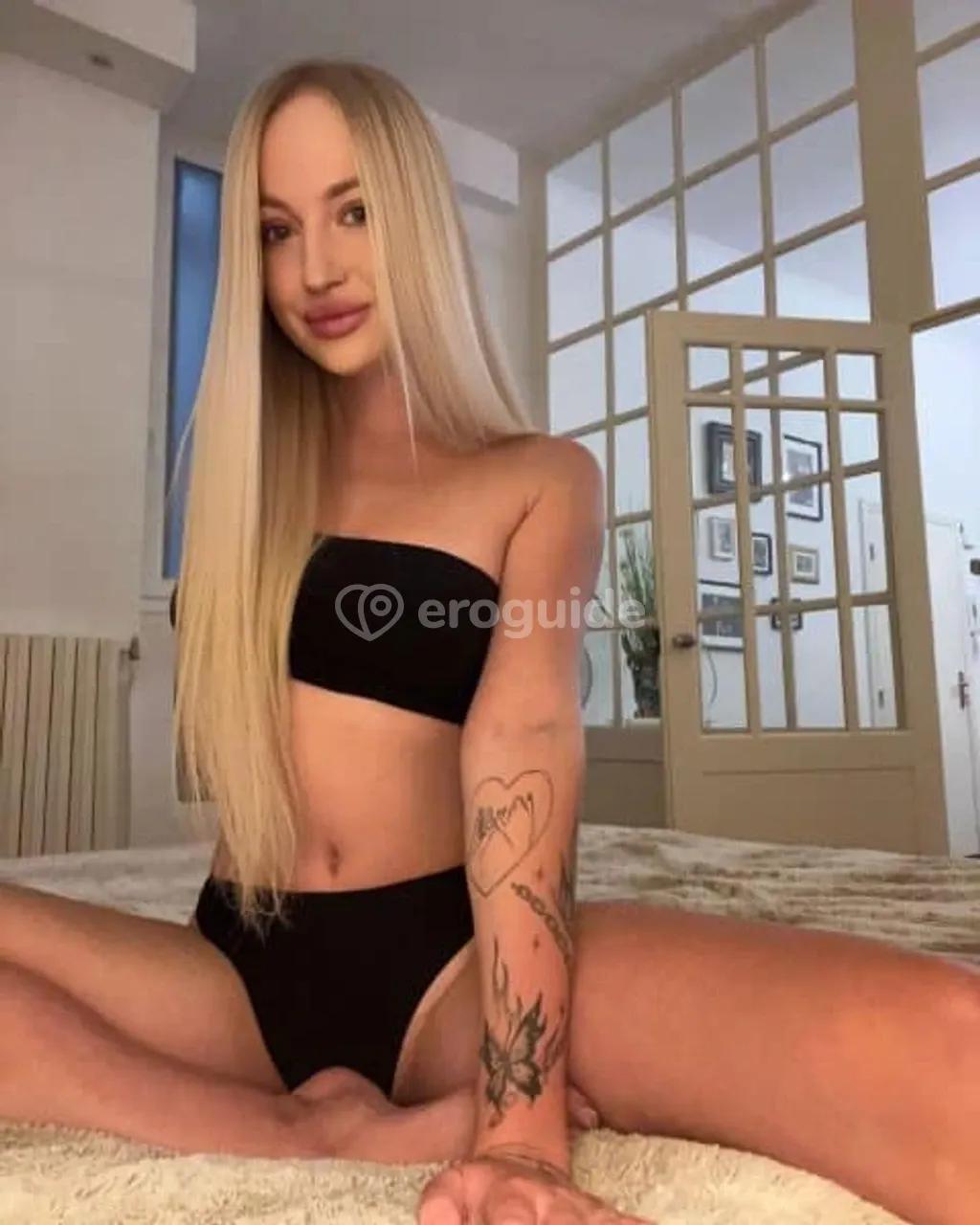 Dívka na sex Lera, 22 let, Escort, Zlín | EroGuide