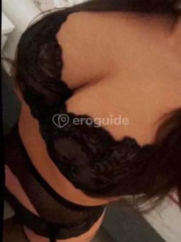 Dívka na sex Monica, 23 let - Privát Escort, Praha 5 | EroGuide