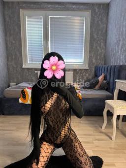 Dívka na sex Viki, 19 let, Karlovy Vary | EroGuide