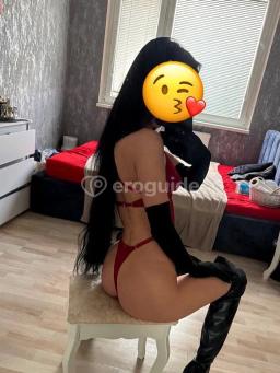 Dívka na sex Viki, 19 let, Karlovy Vary | EroGuide