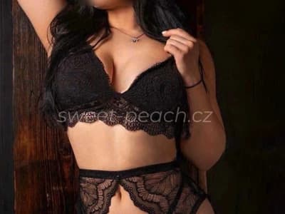 Ella - masérka v Sweet Peach