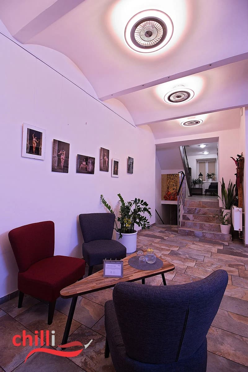 Chilli salon - Erotické masáže - Praha 8