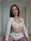 Sakura - masérka v Paradise massage