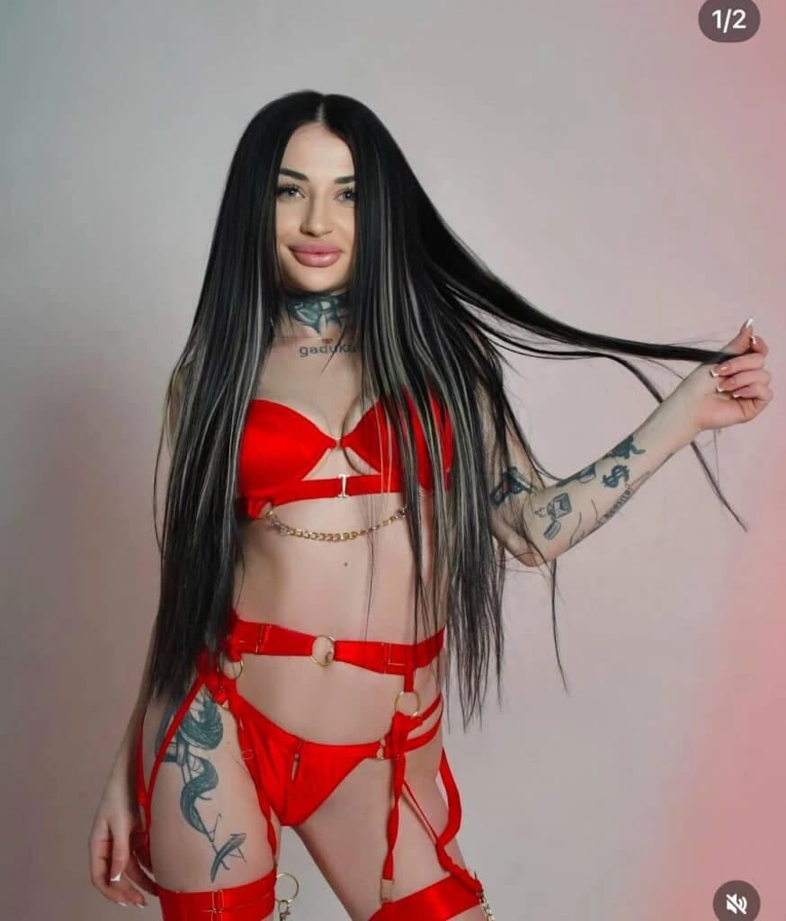Holka na sex Adriana, Escort - Praha 1