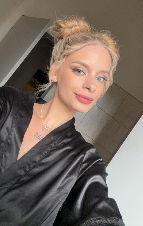 Holka na sex Naomi, Escort - Sex No 1, Praha 3 - fotka 2