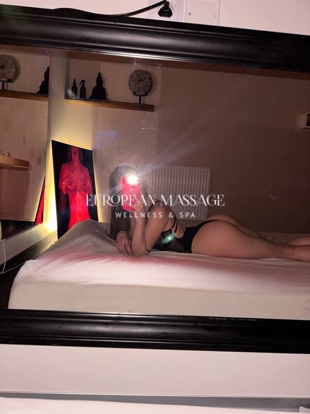 Erotická masérka Bella - European massage, Praha 8 - fotka 2