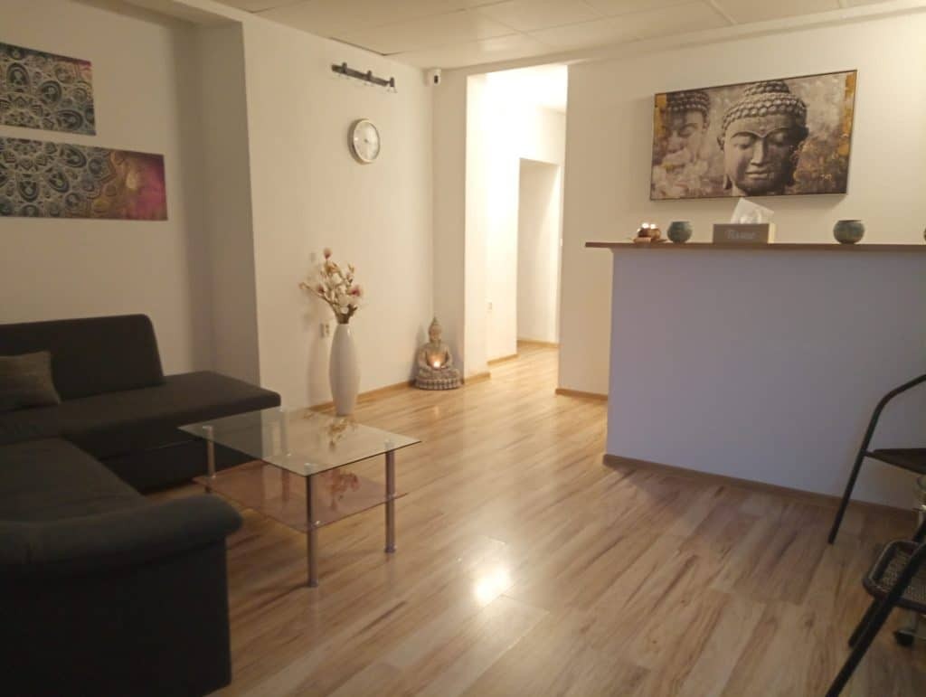 Nej masáže - Erotické masáže - Pardubice