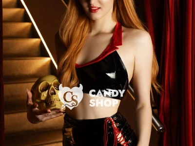 Lola - masérka v Candy Shop